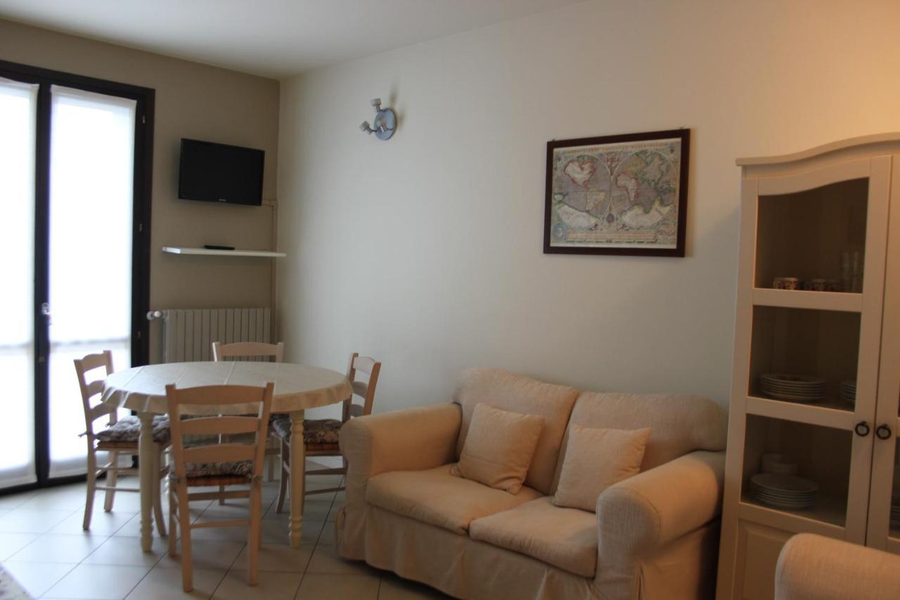 Ferienwohnung Casa Vacanza Dei Re-By Goccia Di Lago Moniga del Garda Exterior foto